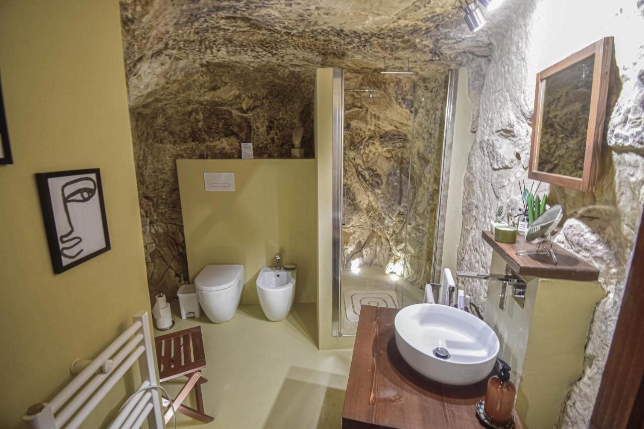 Вилла Domum In Petra Casa Nella Roccia Self Check - In Модика Экстерьер фото