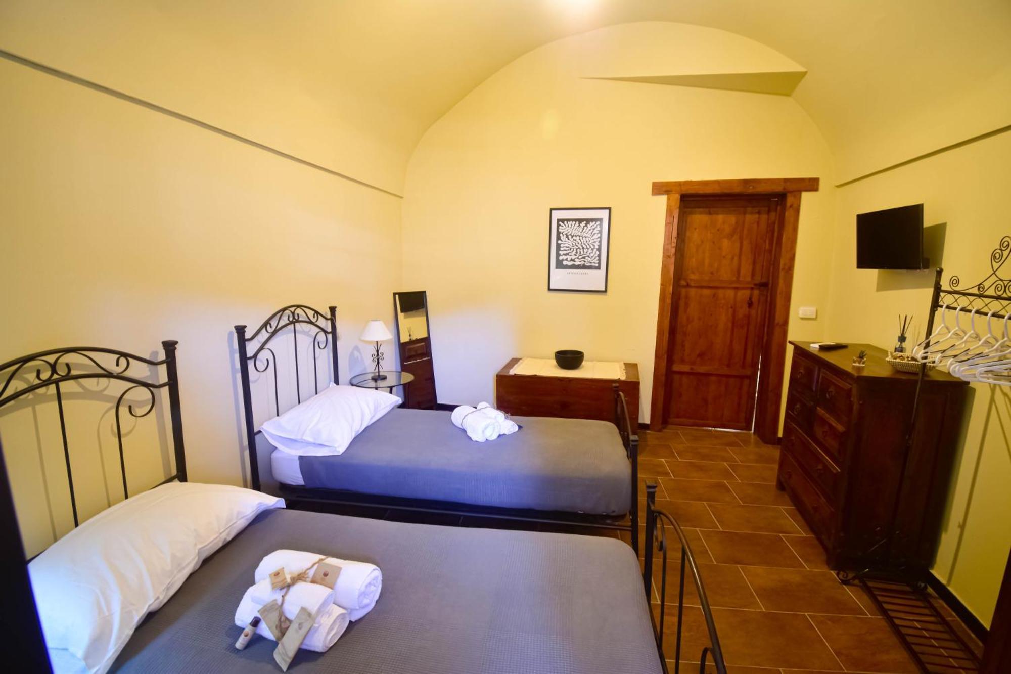 Вилла Domum In Petra Casa Nella Roccia Self Check - In Модика Экстерьер фото